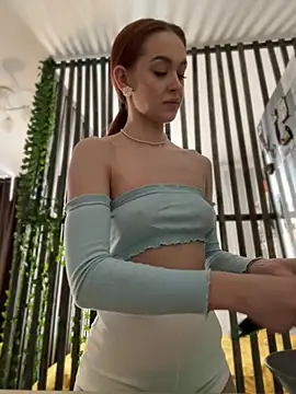 Chat +18 de LittleFox___ ao vivo