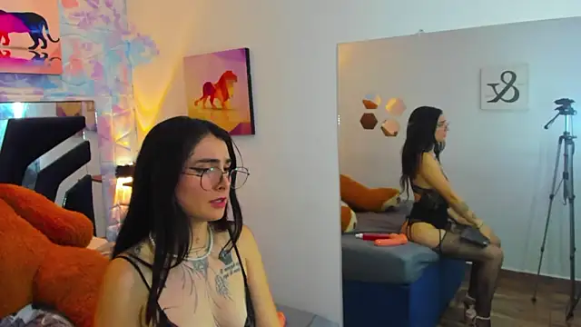 Chat +18 de katherin__19 ao vivo