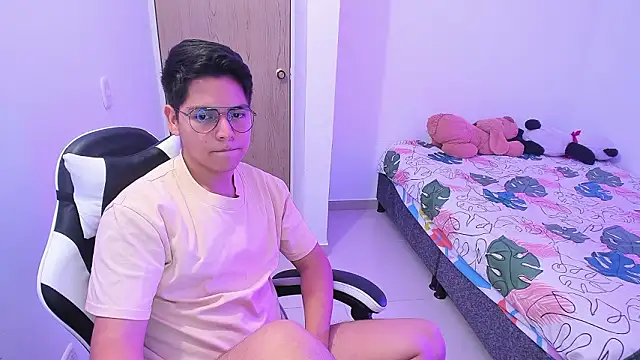 Chatroom XXX en direct de Asta_YunoXXX