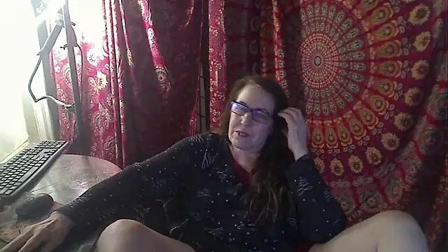 Ireallysquirt's Live XXX Chat