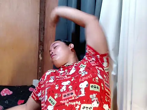 _Lylia: онлайн-секс-чат