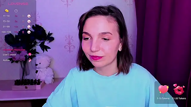 KindHazelHere_ – Naživo XXX chat