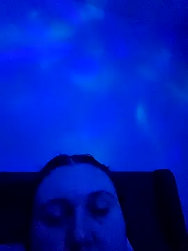 CurvySquirter69's Webcam Show