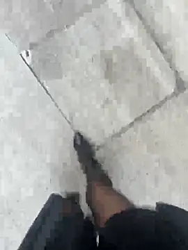 yimisun01のライブXXXチャット