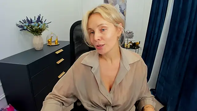 Sinty_Devis Chat XXX live