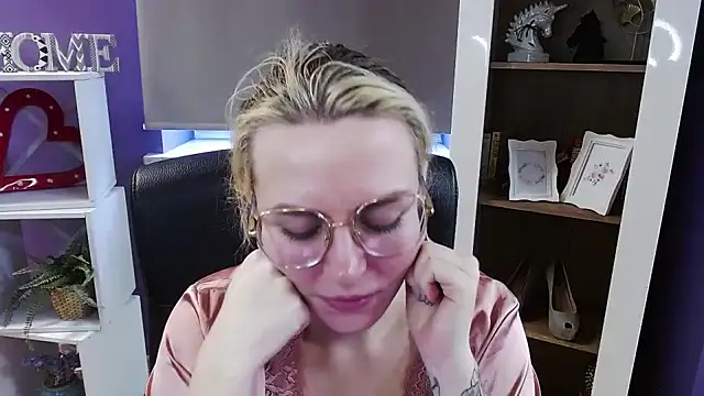 Zoey_Erotic – Live XXX-chat