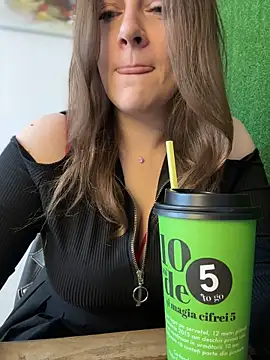 CrazyTori 即時 XXX 聊天