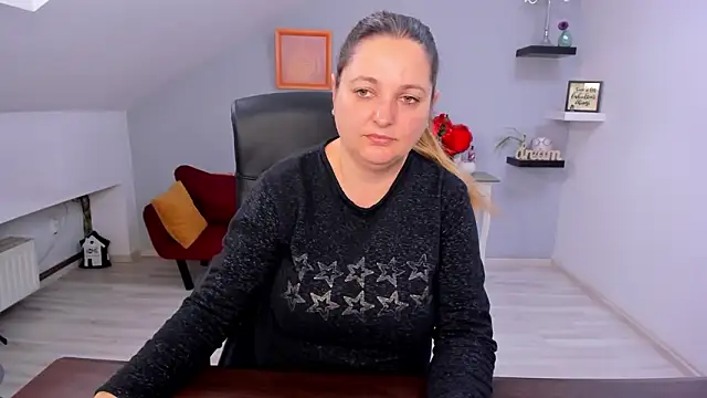 LollaGirl – Live XXX-chat