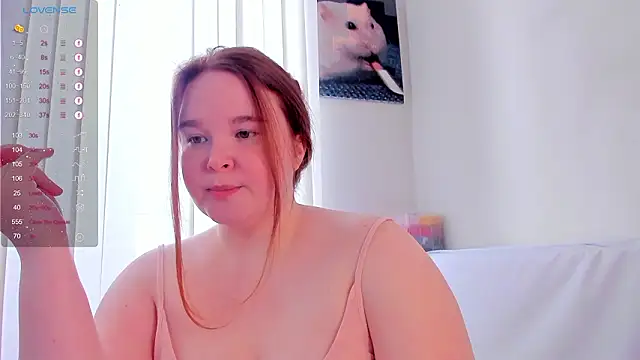 DebbieWoood Chat XXX in diretta