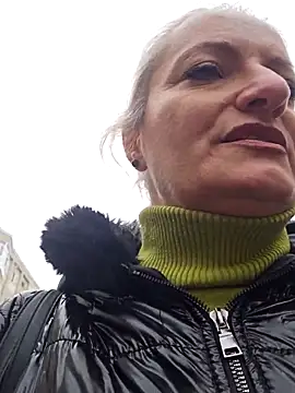 LadyTouch's Live XXX Chat