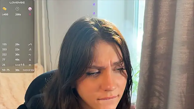 XXX chat uživo modela lunawho