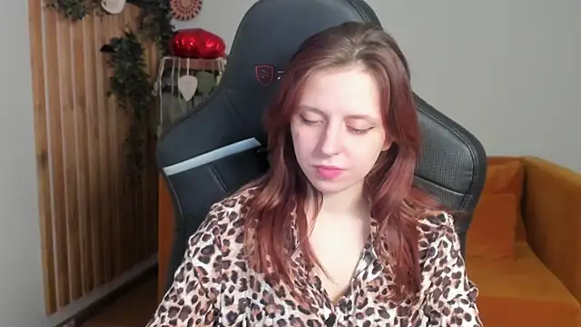 FreyaVey 现场XXX聊天