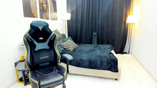 XXX chat uživo modela RedLipse