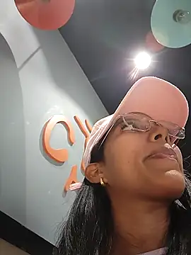 SheenaBrooke's Webcam Show