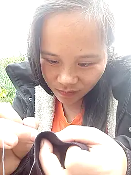 DIANAKUTEのウェブカメラショー