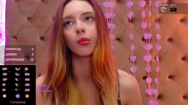 CoraVex's Live XXX Chat