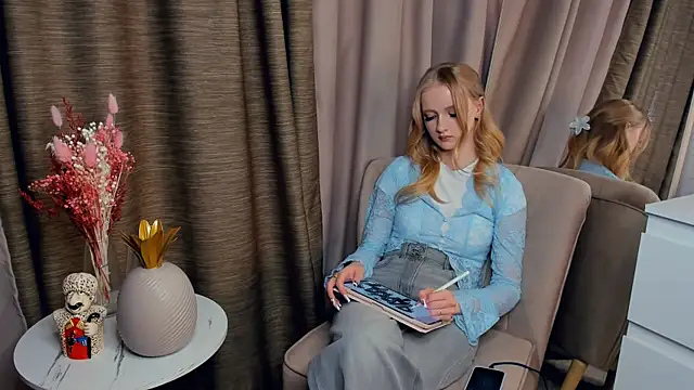 ErinnStandiferのライブXXXチャット