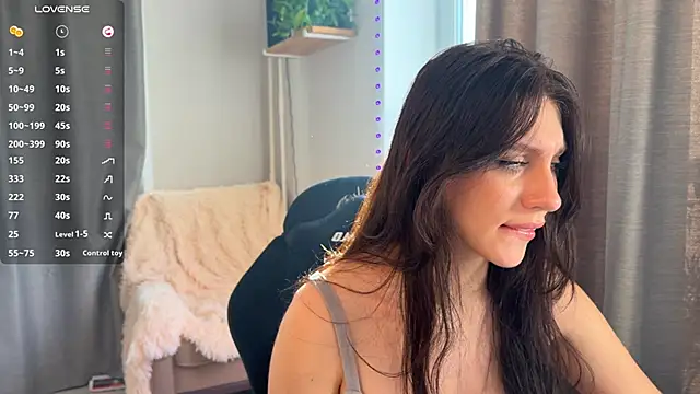 lunawho's Live XXX Chat