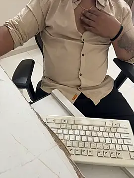 FlirtyxBoy – Kamerová šou