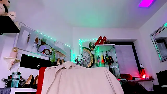 2bigass4_u – webcam-show