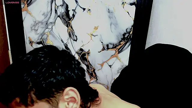 Chatroom XXX en direct de Im_david02