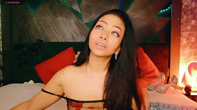 ElyaQuinn: απευθείας συνομιλία ΧΧΧ