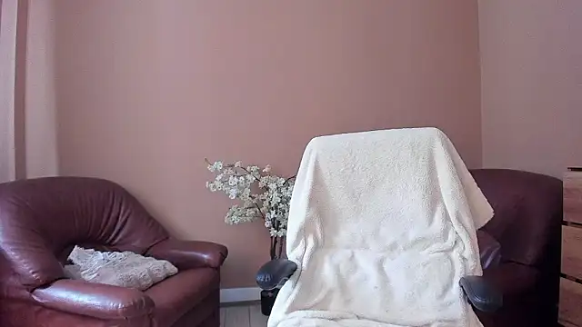 KaylaLaine 现场XXX聊天