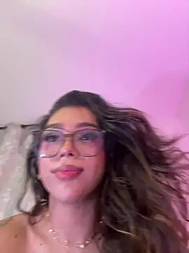 Chat +18 de Samantha_Bernardo ao vivo