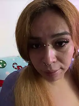 Sexxxyluna28のウェブカメラショー