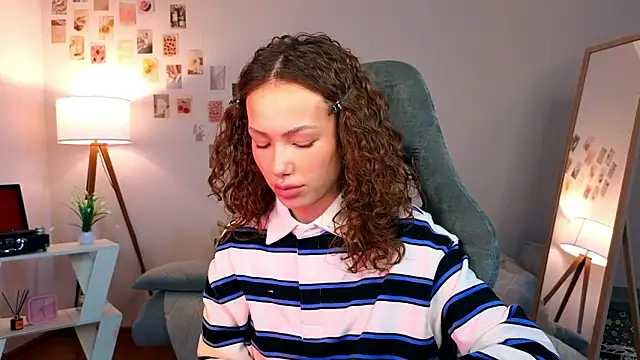 nexorine Adlı Modelin Canlı XXX Sohbeti