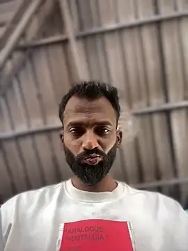 bigfatdick111 Adlı Modelin Web Kamerası Şovu