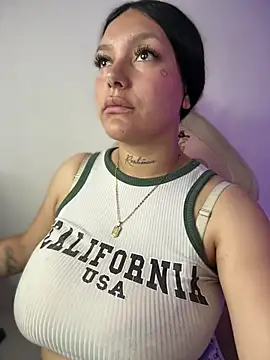 Chat XXX ao vivo de Miia__Taylor