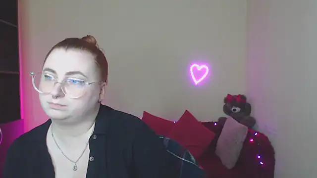 Alicia_love00 élő XXX-chatje