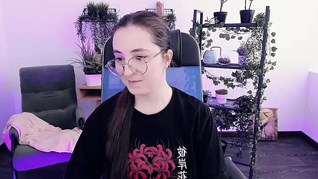 VirtuallVoyant Live XXX Chat