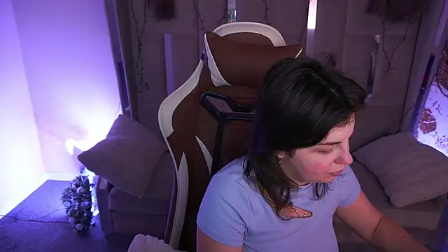 MirandaWong – Naživo XXX chat