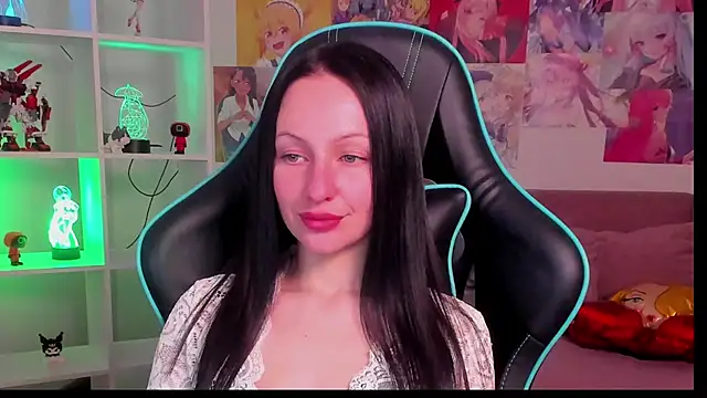 NaomiBlakes Chat XXX live