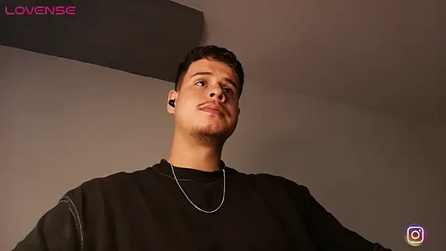 BjornSteel: вебкам-шоу