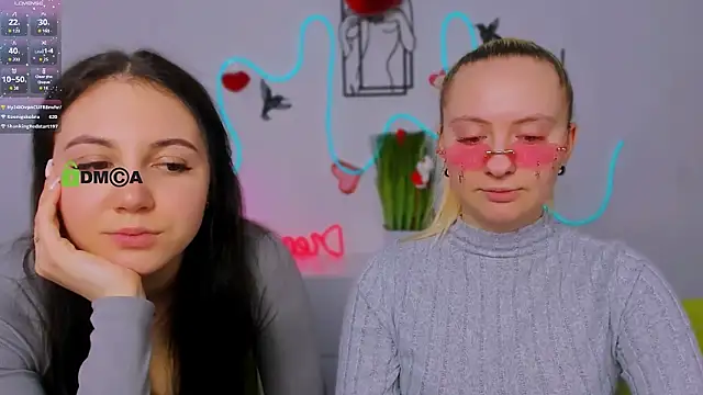 mila_glow1: διαδικτυακό σόου στην κάμερα