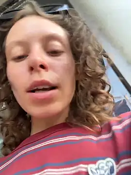 RinaMood 现场XXX聊天