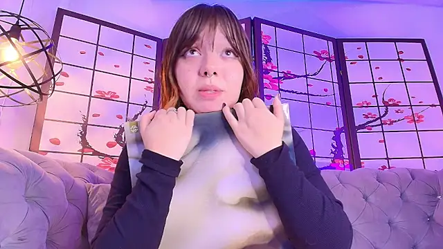 Chat +18 de Fluffy_Bubble21 ao vivo