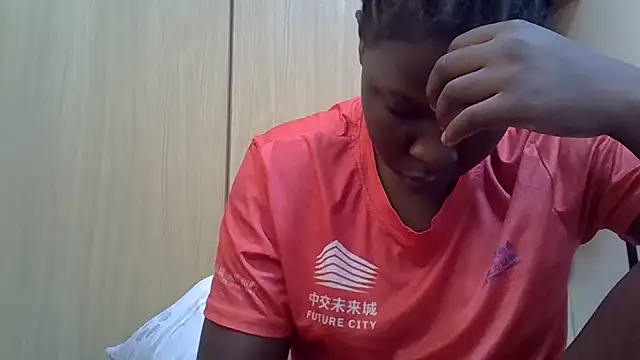 Chat +18 de pretty_brina ao vivo