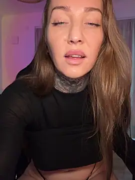 Chat +18 de Elenascrib ao vivo