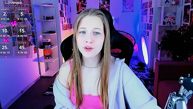 CuteMousee Live XXX-chat