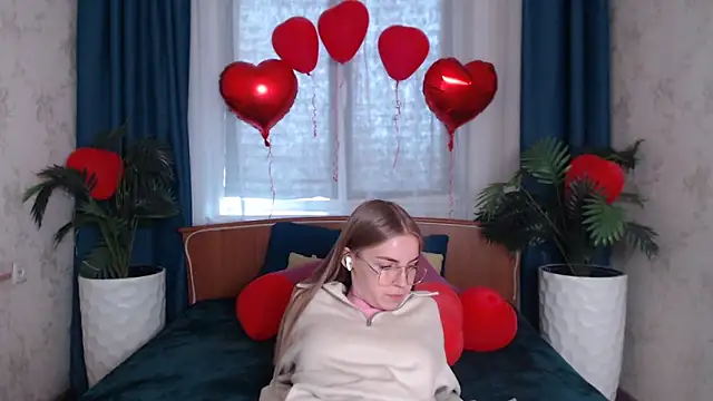 دردشة HitGyrl الجنسية المباشرة