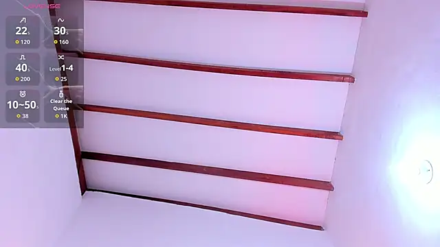 Chat +18 de SophieSweet88 ao vivo