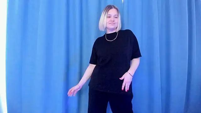 Chat +18 de MariamGravert ao vivo