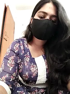 Magical_Girl- Show in webcam