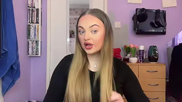 SexySashaxox Show Webcam