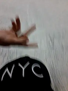 ReizinhoOh: διαδικτυακό σόου στην κάμερα