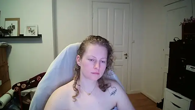 Girlnina-1995 Chat XXX live